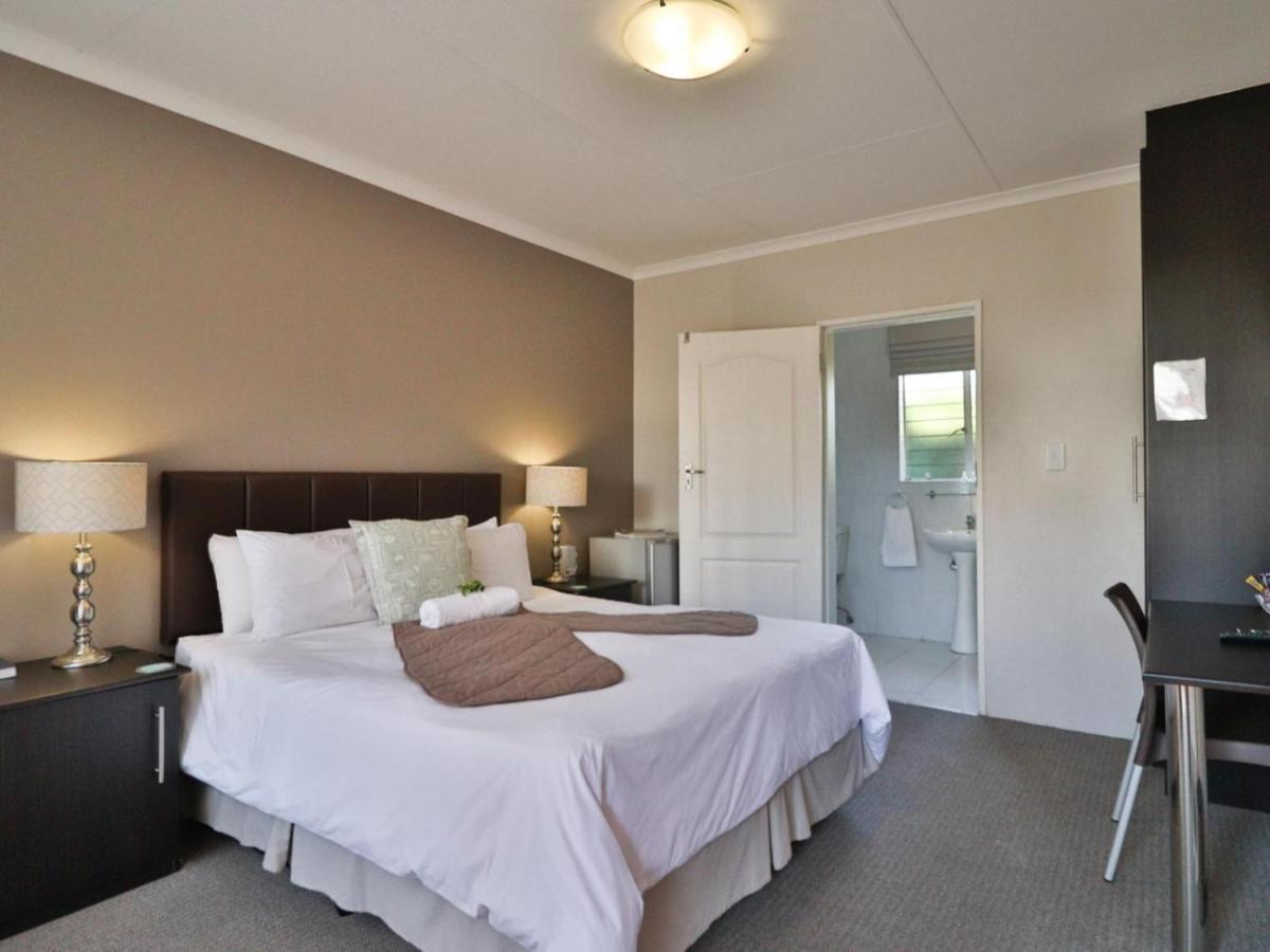 Fin And Feather Guest Lodge Boksburg Extérieur photo