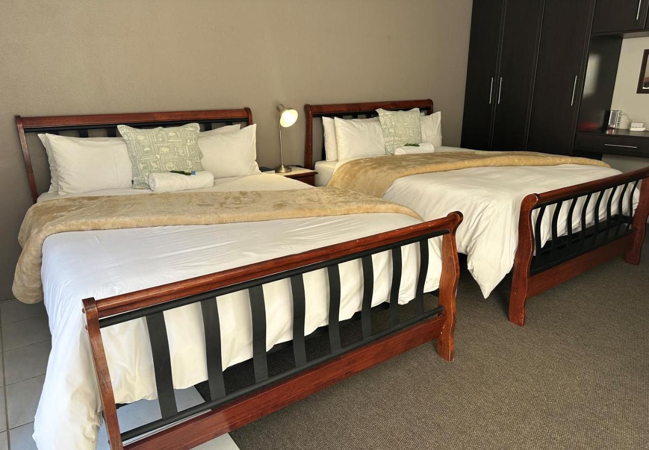Fin And Feather Guest Lodge Boksburg Extérieur photo