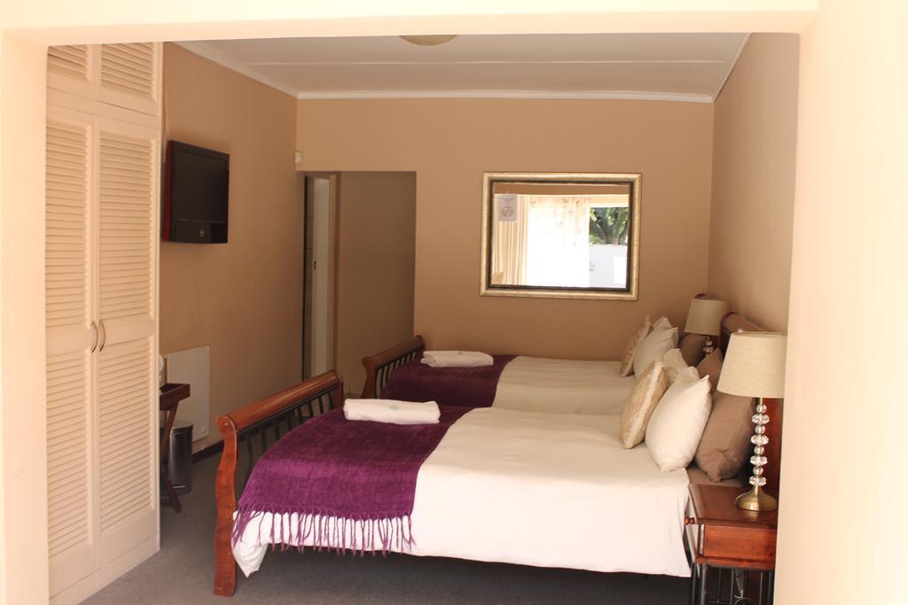 Fin And Feather Guest Lodge Boksburg Extérieur photo