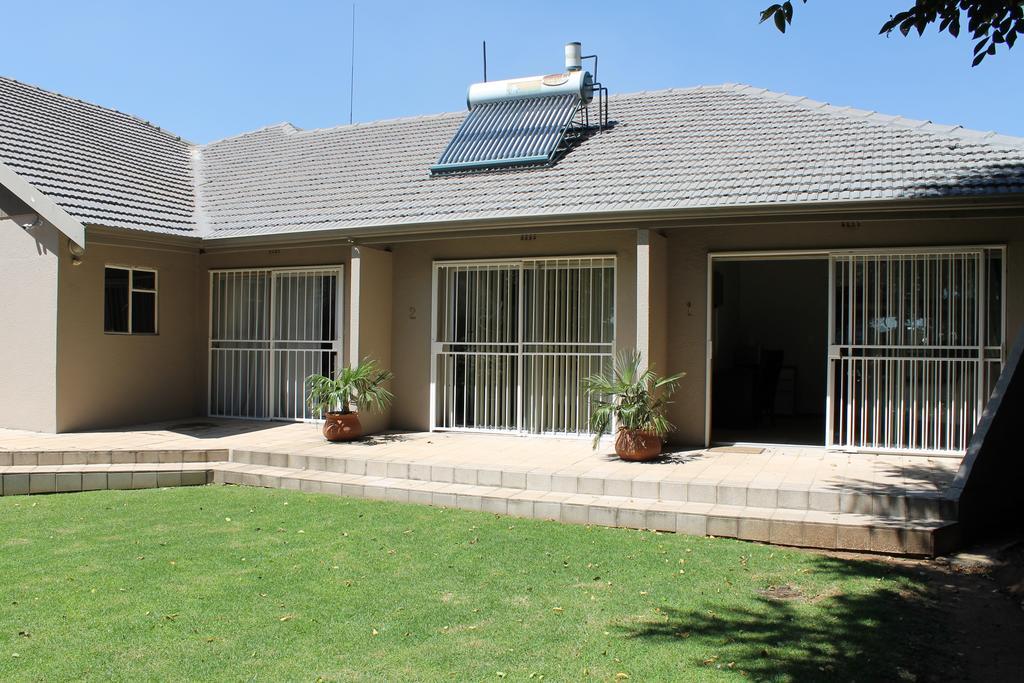 Fin And Feather Guest Lodge Boksburg Extérieur photo