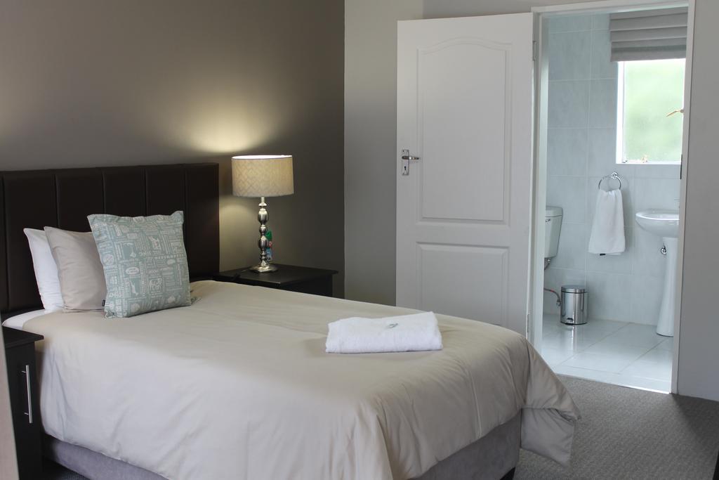 Fin And Feather Guest Lodge Boksburg Extérieur photo